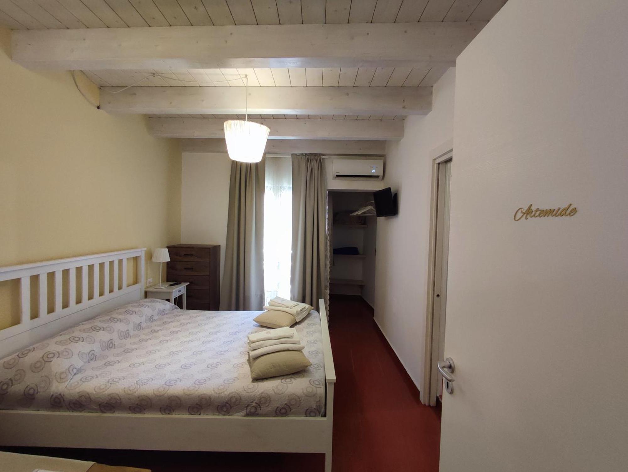 Yhomisus Bed & Breakfast Comiso Exterior photo