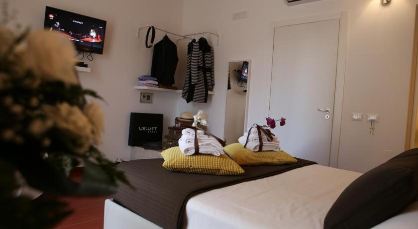 Yhomisus Bed & Breakfast Comiso Exterior photo